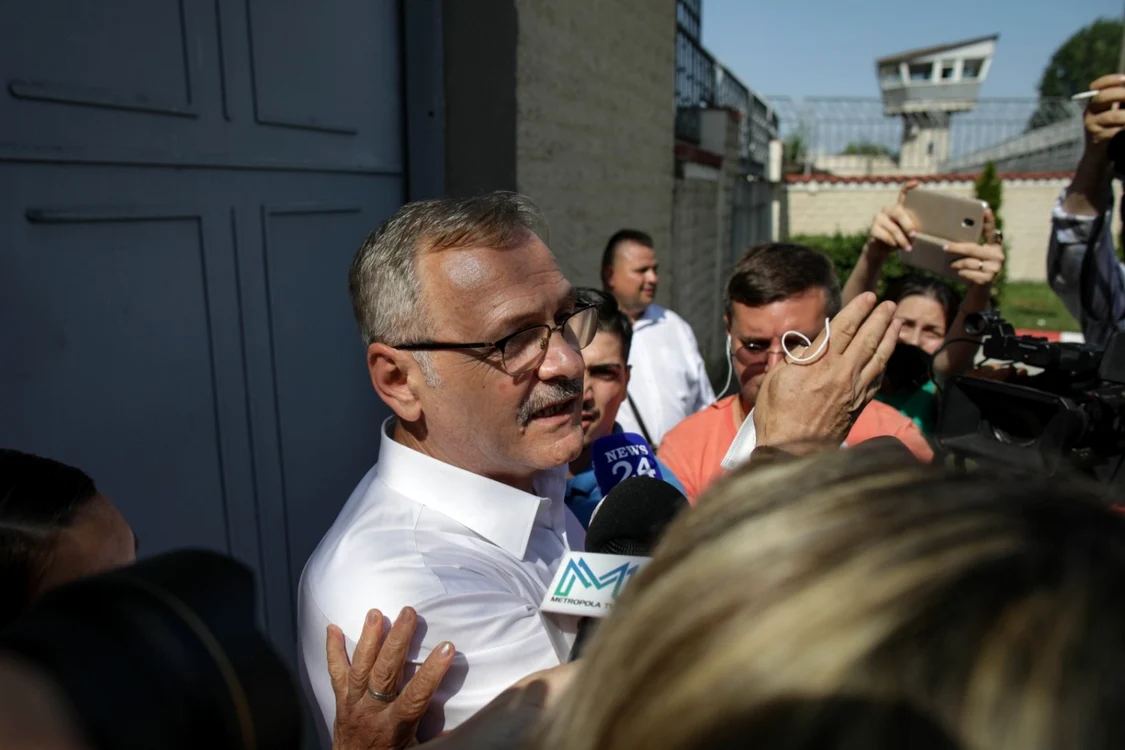 Liviu Dragnea a fost eliberat joi din penitenciarul Rahova după ce Tribunalul Giurgiu a admis cererea acestuia de eliberare condiţionată. FOTO Inquam Photos / Octav Ganea
