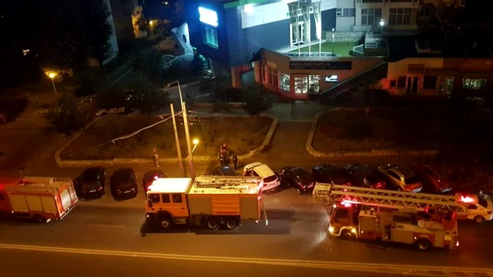 La fața locului au ajuns trei autospeciale de pompieriFoto: ISU Dobrogea