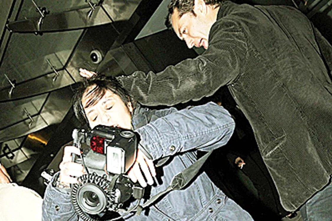 Şi ei văd roşu când se întâlnesc cu paparazzi