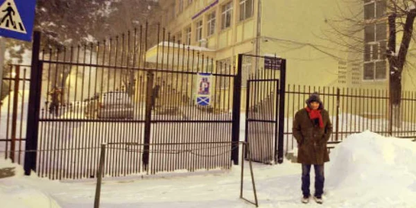 Doar paznicii vor veni astăzi la şcolile  din cele 11 judeţe şi din Capitală, unde cursurile  au fost suspendate