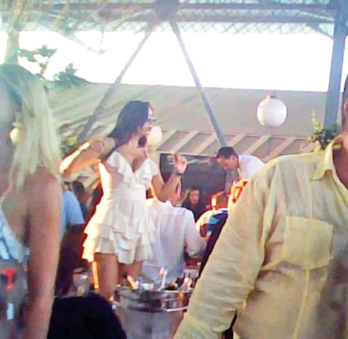 Brigitte Năstase a fost pusă pe distracţie