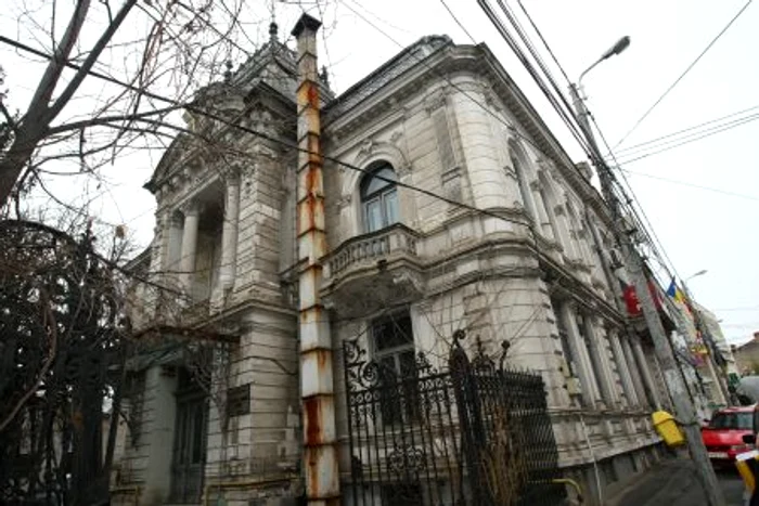 Biblioteca Franceză Omnia