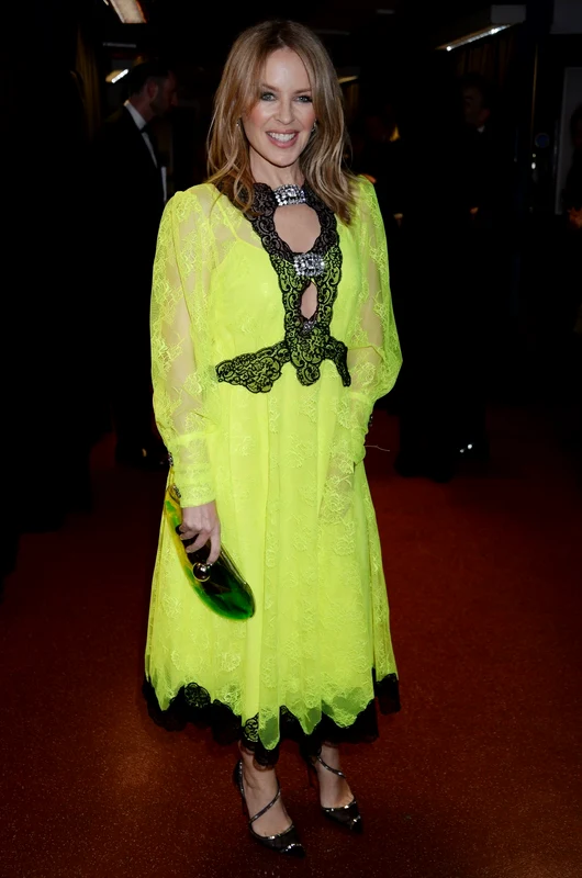 1 kylie minogue avere 3 jpg jpeg
