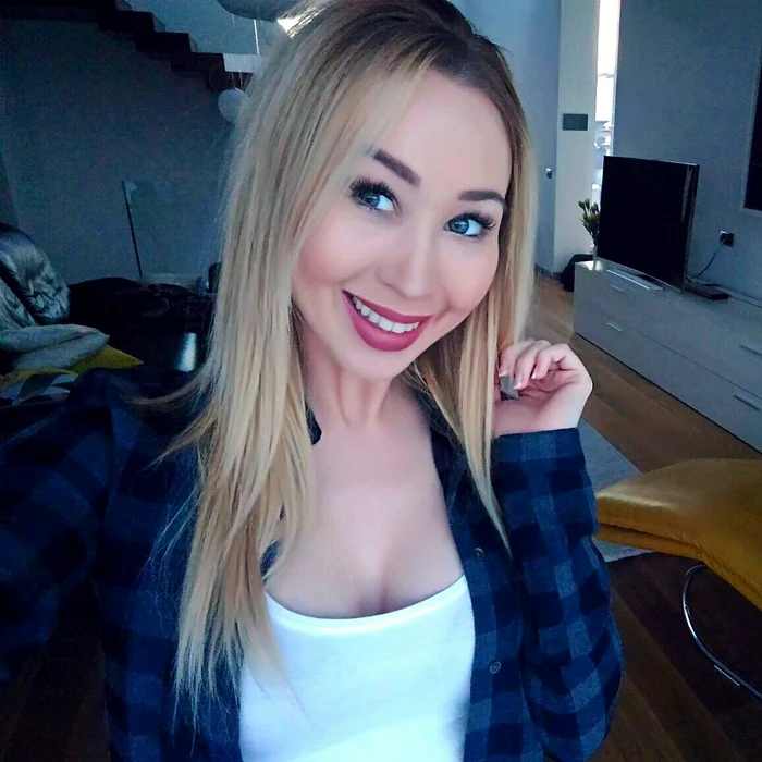 Xonia ține foarte mult la silueta sa și muncește zilnic ca să o întrețină