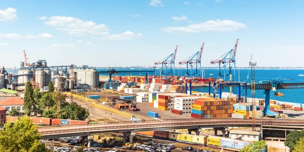Odesa - port Ucraina FOTO Shutterstock 