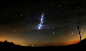 NASA a calculat dimensiunile unui meteor care a explodat deasupra orașului Pittsburgh pe 1 ianuarie jpeg