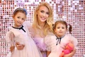 Andreea Bălan petrece Paștele acasă, cu fetele ei