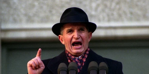 Ceausescu facebook jpg