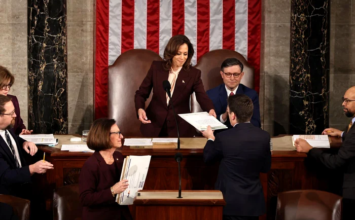 Kamala Harris, fost a adversară a lui Donald Trump, a condus ședința FOTO: X