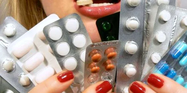 Tratamentele lungi cu antibiotice favorizeaza infectiile de la nivelul gatului