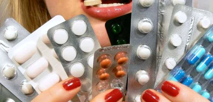 Automedicaţia n este recmandată de medici Foto: Adeărul