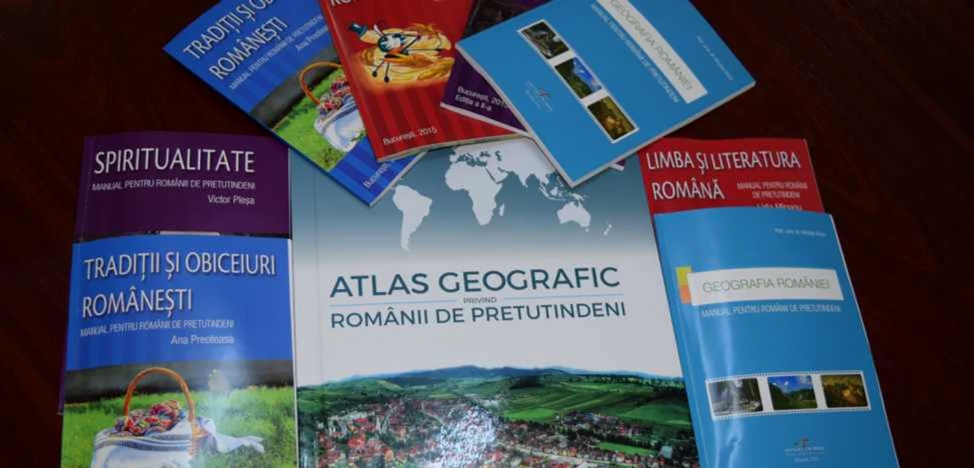 700 de manuale au ajuns în Italia, Australia, Republica Moldova şi Elveţia Foto: ieh.ro