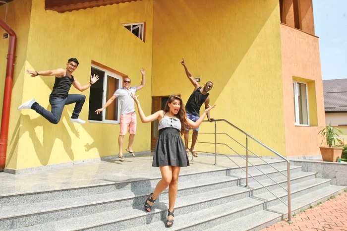 La vila Mandinga, 800 de lei pe căldură şi curent