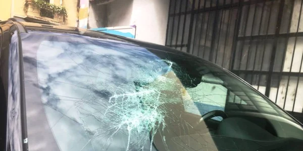 Maşina românilor a fost distrusă în incidentul din Italia FOTO Gazeta Românească