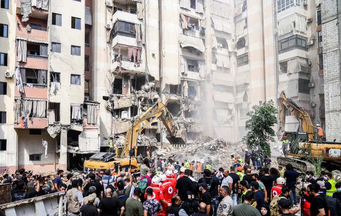 Bombardament israelian asupra unui bloc de locuințe din Beirut FOTO PROFIMEDIA