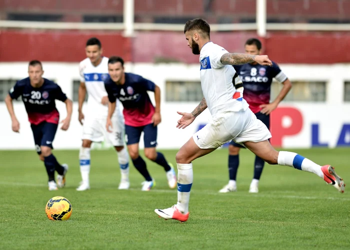 Daminuţă, eroul celor de la Viitorul. A transformat două penaltyuri, după ce-l ratase pe primul. FOTO: Răzvan Păsărică