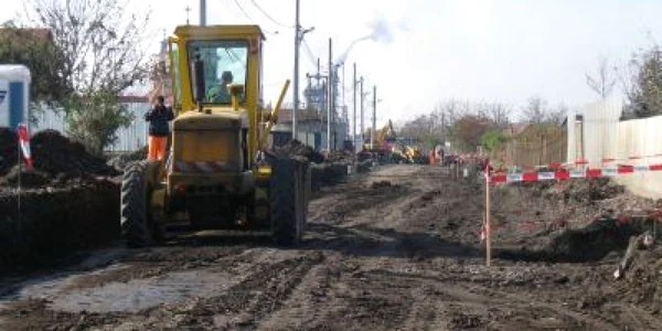 Strada Papiu va fi reparată în totalitate