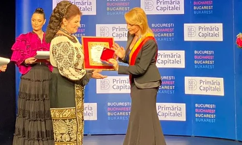 irina loghin gabriela firea cetatean de onoare al bucurestiului 0 jpeg