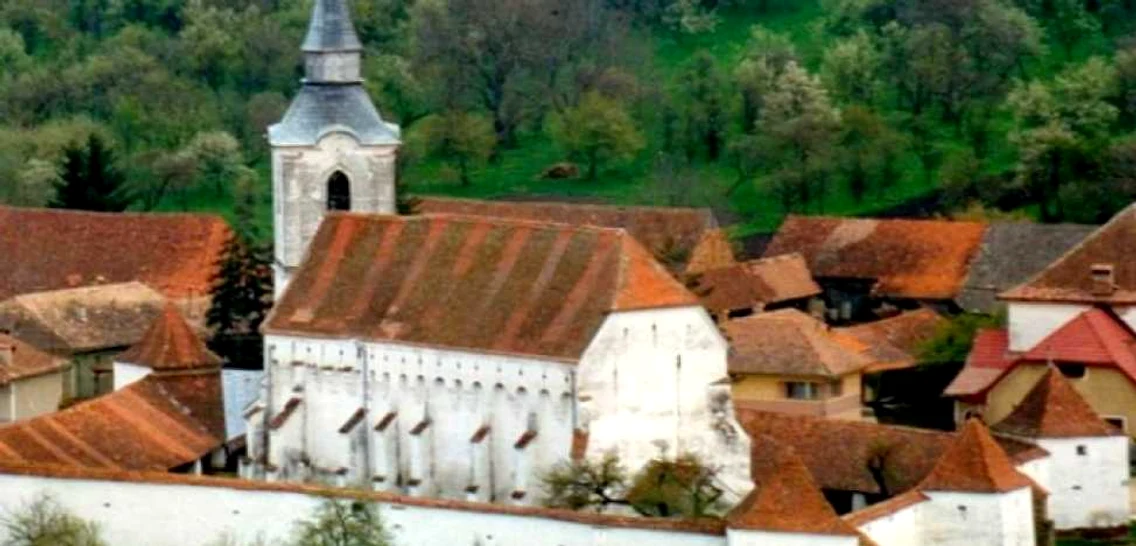 Cetatea slăninilor din satul Dârjiu din Harghita