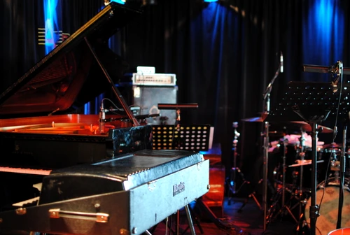 Jazz ul merge mai departe jpeg