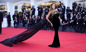 Madalina Ghenea Festivalul de la Venetia 2025 foto profimedia (1) jpg