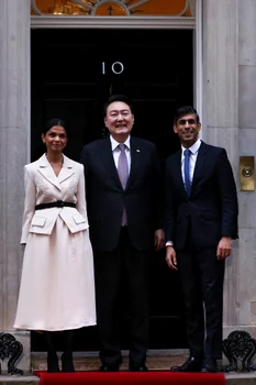 Premierul britanic Rishi Sunak și soția lui, Akshata Murty, au fost gazde pentru prețedintele Coreei de Sud, Yoon Suk Yeol. FOTO: Getty Images