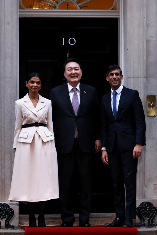 Premierul britanic Rishi Sunak și soția lui, Akshata Murty, au fost gazde pentru prețedintele Coreei de Sud, Yoon Suk Yeol. FOTO: Getty Images
