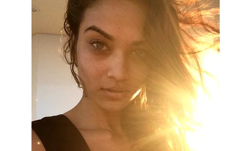 Fotomodelul Shanina Shaik a petrecut câteva zile alături de Justin Bieber jpeg