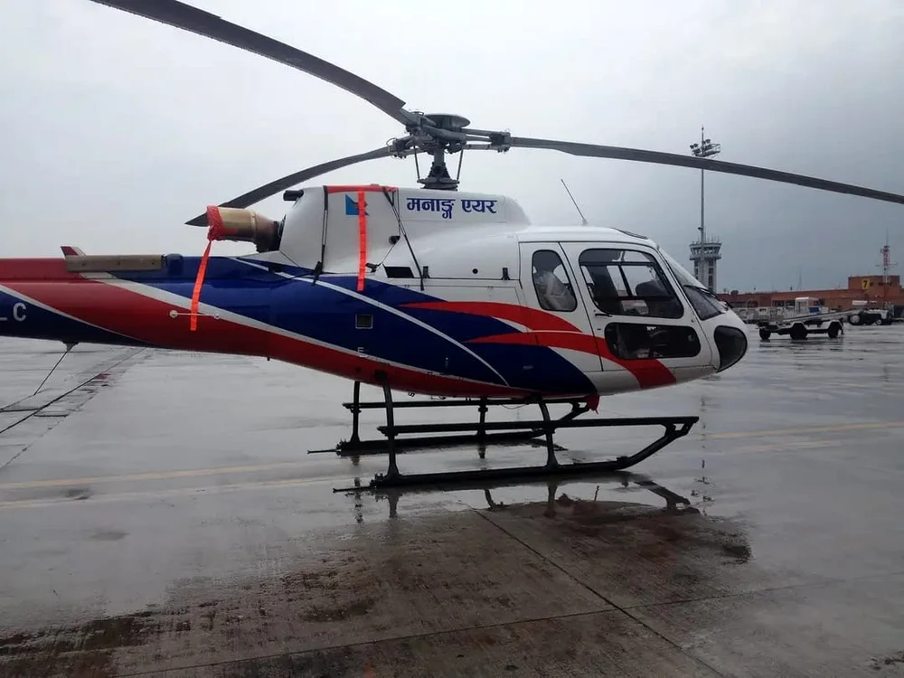 Elicopterul Manang Air s-a prăubușit în Munții Everest FOTO: Facebook/Routine of News Nepal