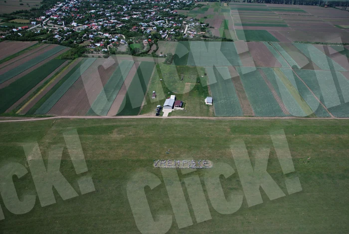 biciclisti, mesaj, avion