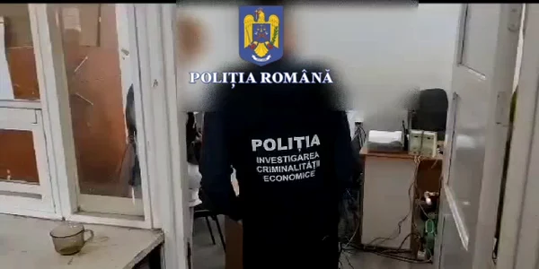 Percheziții la SGU Ploiesti mp4 thumbnail png