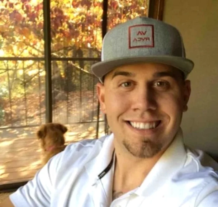 
    Tyler Dooley, 26 de ani, este fiul fratelui vitreg al lui Meghan Marklefoto Linkedin  