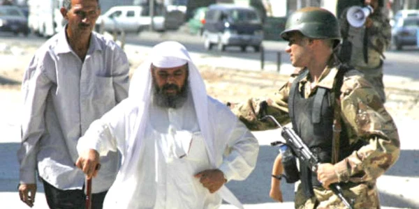 „The Hurt Locker“ pune problema întâlnirii dintre două civilizaţii foarte diferite