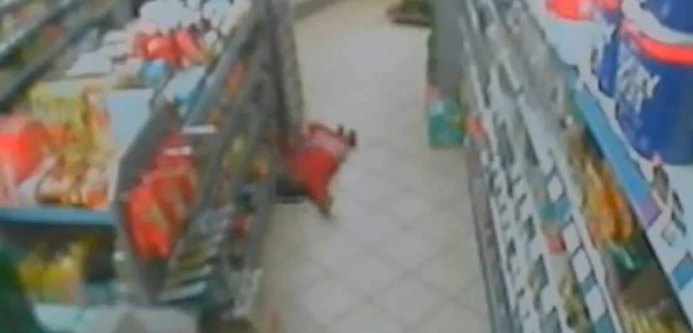 Fetiţa a fost împuşcată în timp ce dansa
