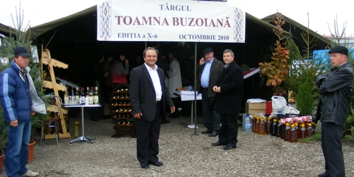 Târgul "Toamna Buzoiană"