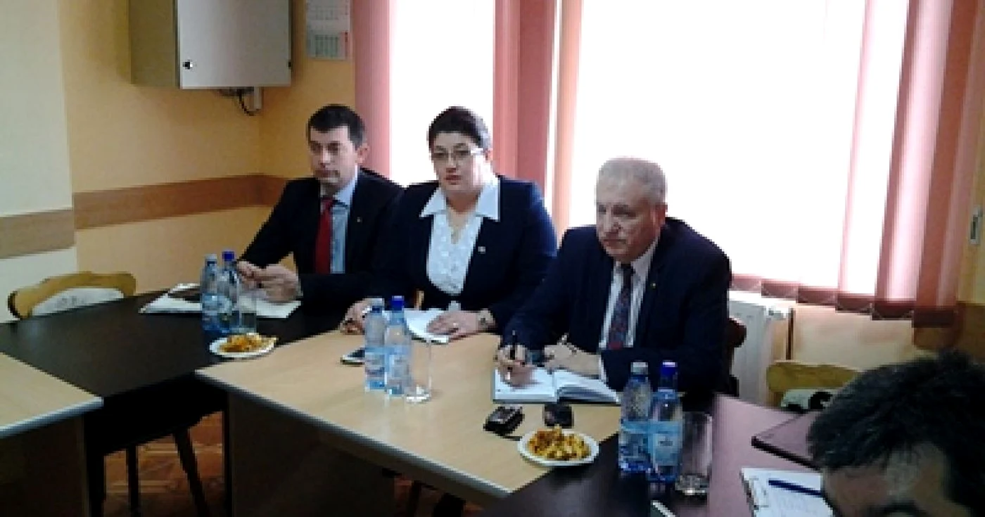 Prefectul i-a sfătuit pe cei doi investitori să întocmească un memoriu din care să rezulte intenţiile lor