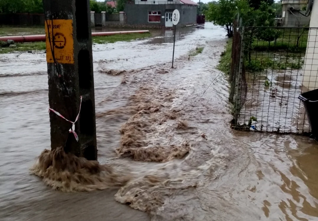 Inundatii în Tuzla foto: ISU Dobrogea