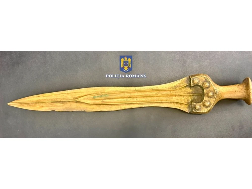 Sabia ar putea data din epoca bronzului/FOTO: IPJ Bacău