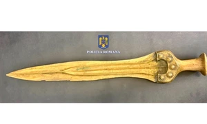 sabie din epoza bronzului foto ipj bacau png