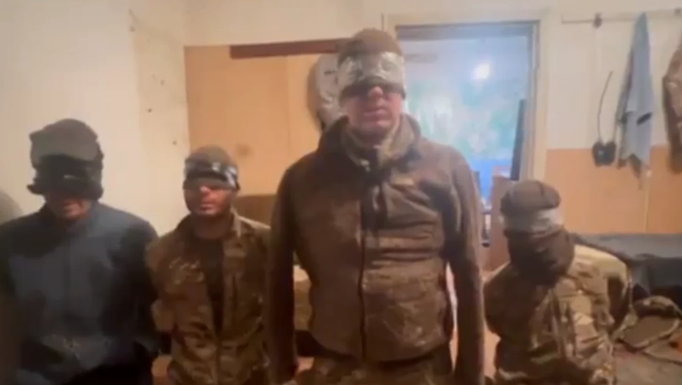 26 de soldați ruși au fost capturați de ucraineni într-o singură luptă FOTO Captură video