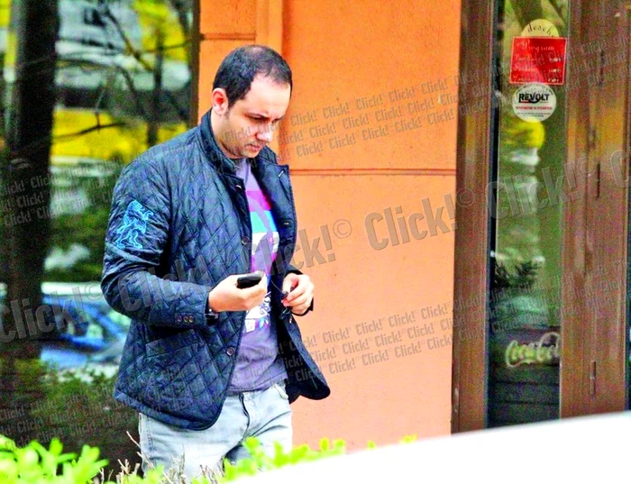 E cam trist, semn că treburile  nu i-or fi ieşit pe plac