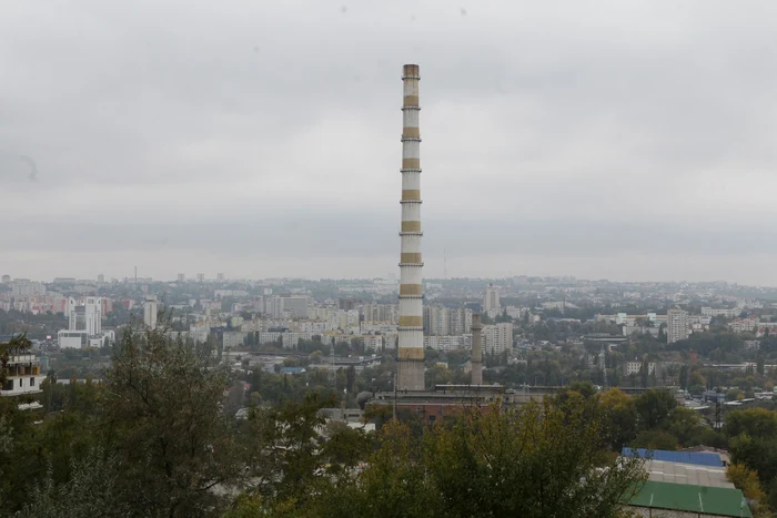 chisinaul vazut de la inaltime turnul de apa