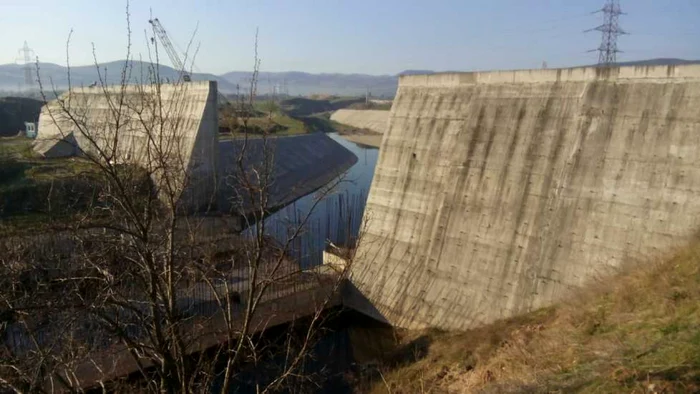 Barajul abandonat de la Sebeș FOTO Adevărul