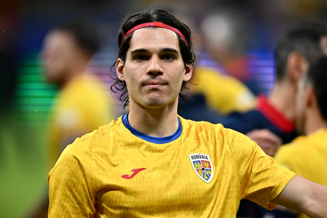 Ianis Hagi demonstrează că poți străluci la națională, fără să joci la club. FOTO: Platforma X