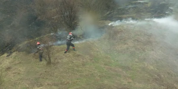 Incendiu de vegetație uscată