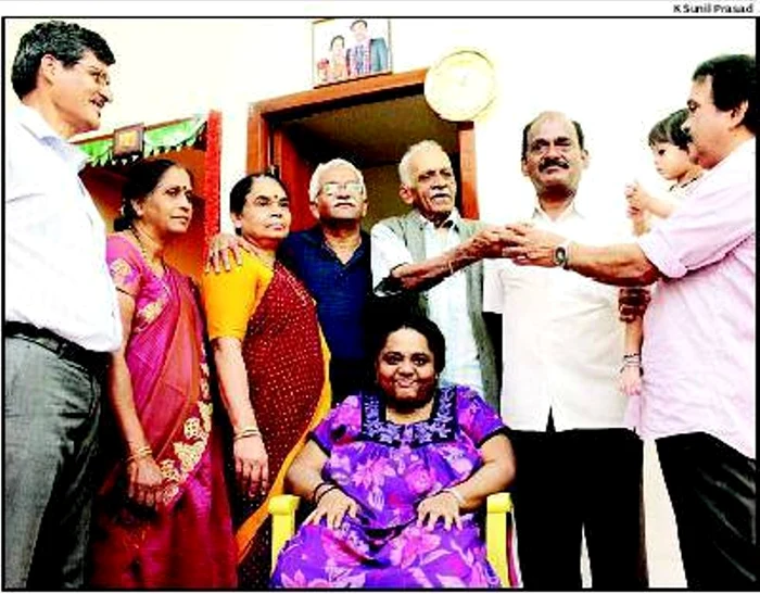 
    Fraţii indieni fac demersuri să intre în Cartea Recordurilor  