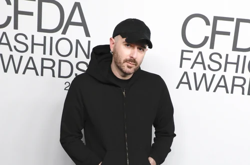 Designerul de la Balenciaga renunță la stilul provocator în creațiile sale FOTO Profimedia