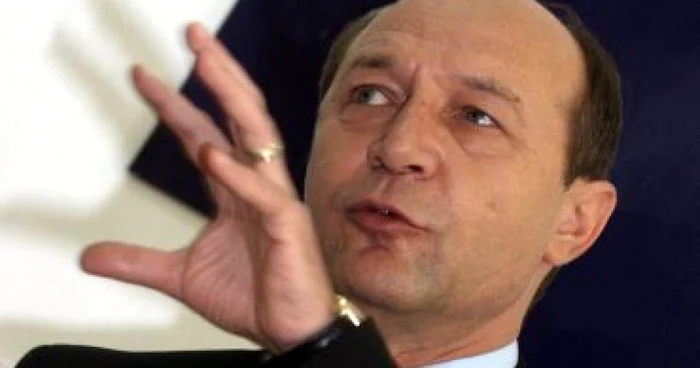 Traian Băsescu: Nu văd de ce FMI nu ar discuta cu un Guvern căzut