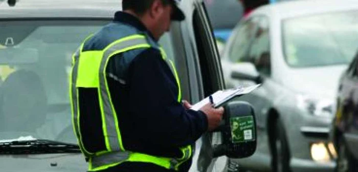 Poliţiştii ies în stradă la jumătatea lunii august