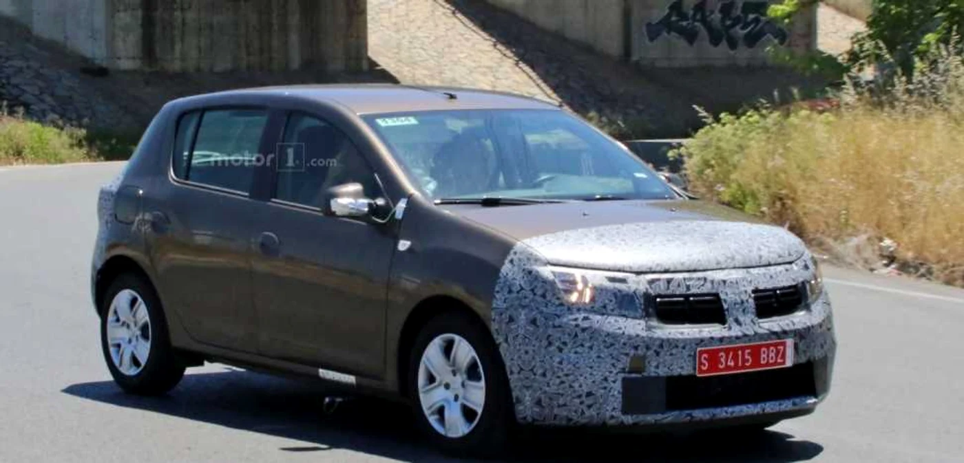 Dacia Sandero facelift FOTO motor1.com